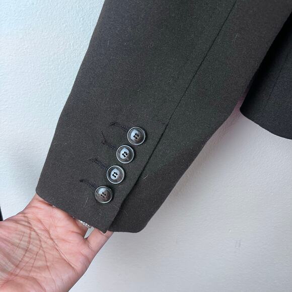 Trina Turk Cropped Brown Women's Blazer Size 4 Two-Buttons - Picture 5 of 7